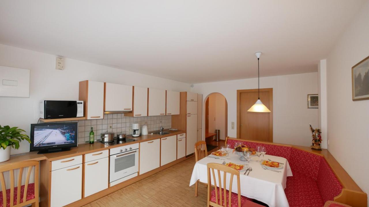Appartmenthotel Residence Elvis Ортизеи Экстерьер фото