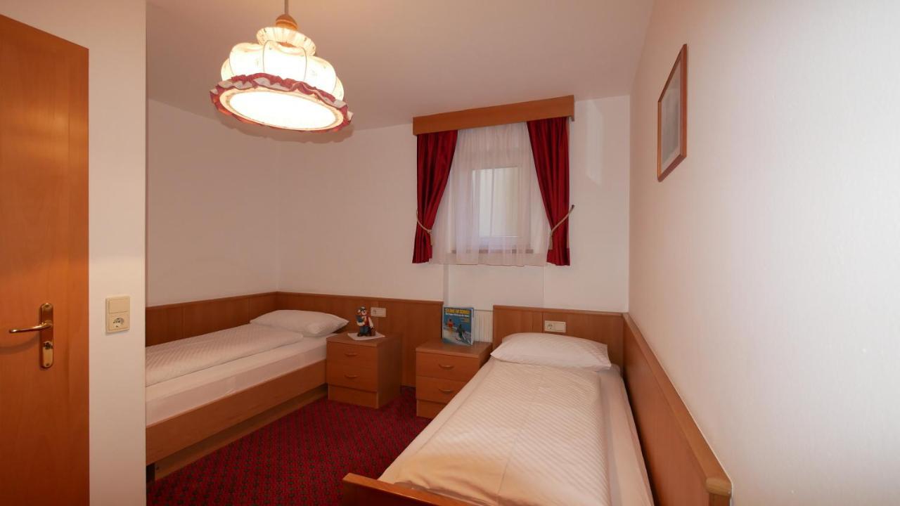 Appartmenthotel Residence Elvis Ортизеи Экстерьер фото