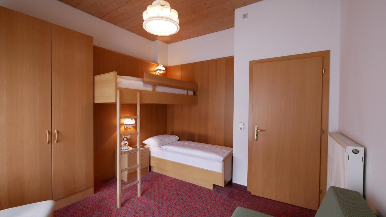 Appartmenthotel Residence Elvis Ортизеи Экстерьер фото